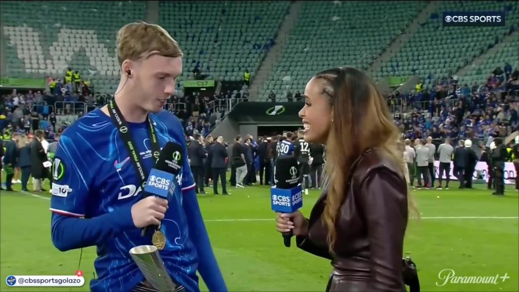 帕爾默把獎(jiǎng)杯別在球褲里：我沒兜啊